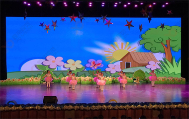 江蘇壹城劇院戶(hù)內(nèi)舞臺(tái)LED顯示屏項(xiàng)目