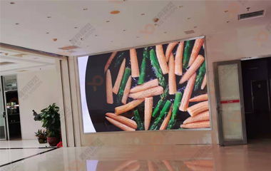 鑫帝視覺高清戶內(nèi)屏亮相百麗集團(tuán)