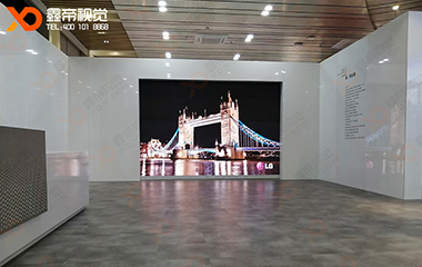 湖南亙盛門窗小間距開合LED屏項目